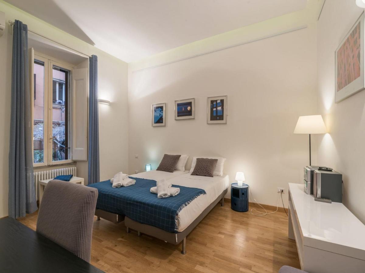 The Best Rent - Elegant Flat Near Colosseum Roma Exterior foto